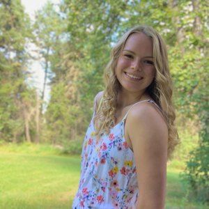 Meet your Posher, Alexee